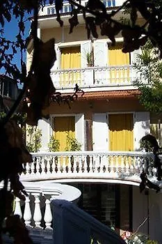 Town فندق مبيت وإفطار