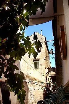 Town فندق مبيت وإفطار