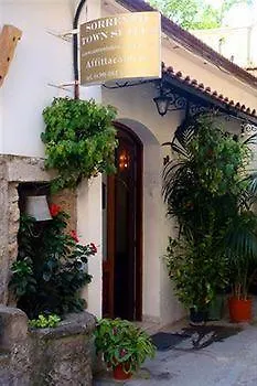 Town 3* Sorrento