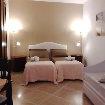 فندق مبيت وإفطار Town 2*